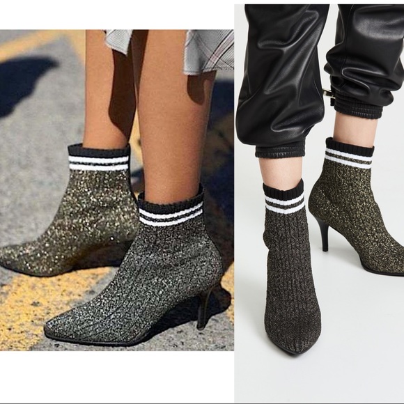 stuart weitzman waverly sock booties
